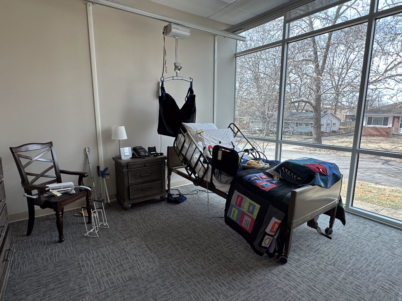 Bed and accessories in the Demo Center